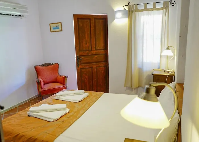 Sato Triopia Butik 3*