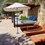 Hotel Sato Triopia Butik 3*