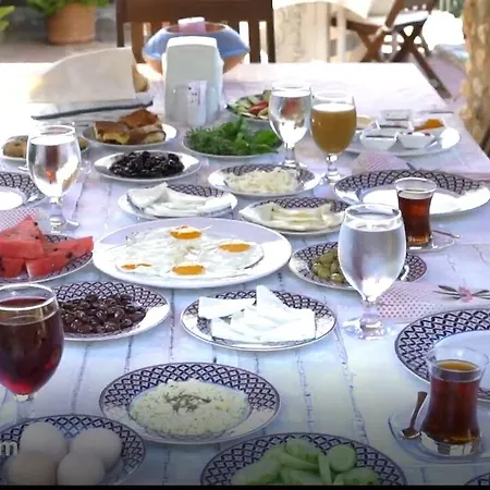 Hotel Sato Triopia Butik 3*