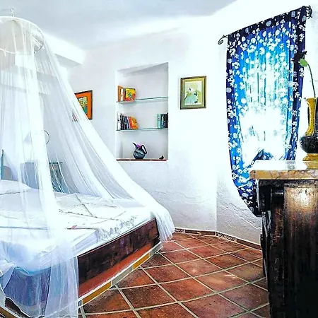 Sato Triopia Butik Hotel 3*