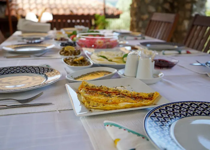 Sato Triopia Butik Otel Yakakoy (Bodrum)